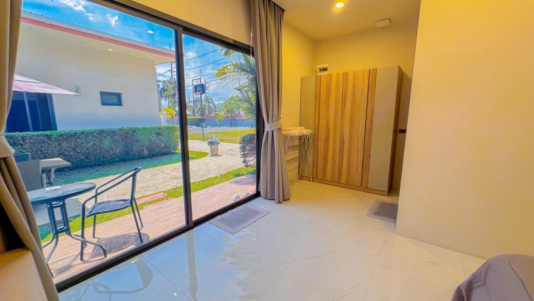 The Memories Hill Phuket Hotel Thalang Exterior photo